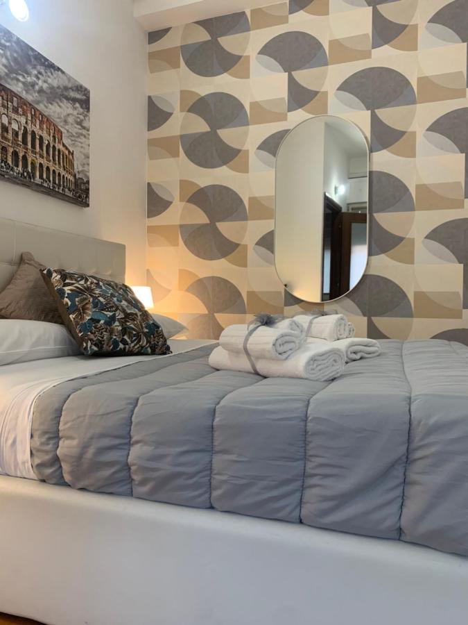 Bolo Guesthouse โบโลญญา ภายนอก รูปภาพ